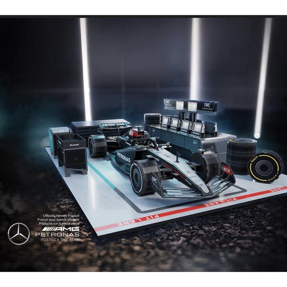 4D Build Mercedes-AMG F1 W15 Car & Garage Set 244pc 3D Puzzle Kit LED Lights